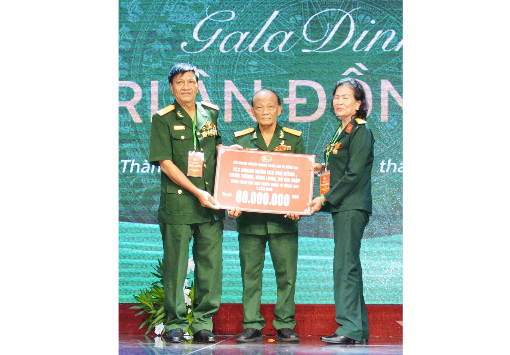 Cựu chiến binh hiến đất làm đường, giúp đồng đội thoát nghèo